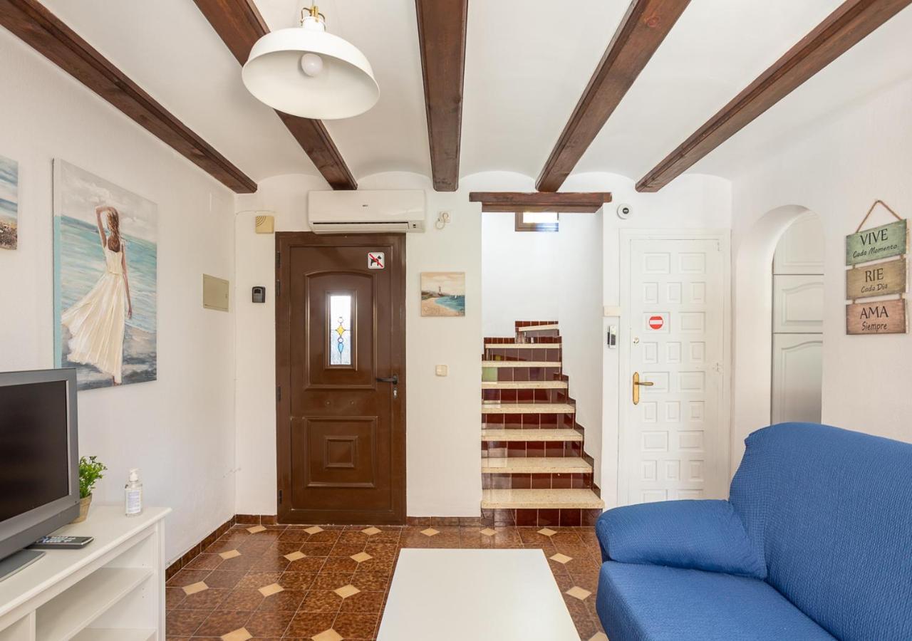 Вилла La Casa De La Playa. Piscina, Wifi Y Terraza. Дения Экстерьер фото