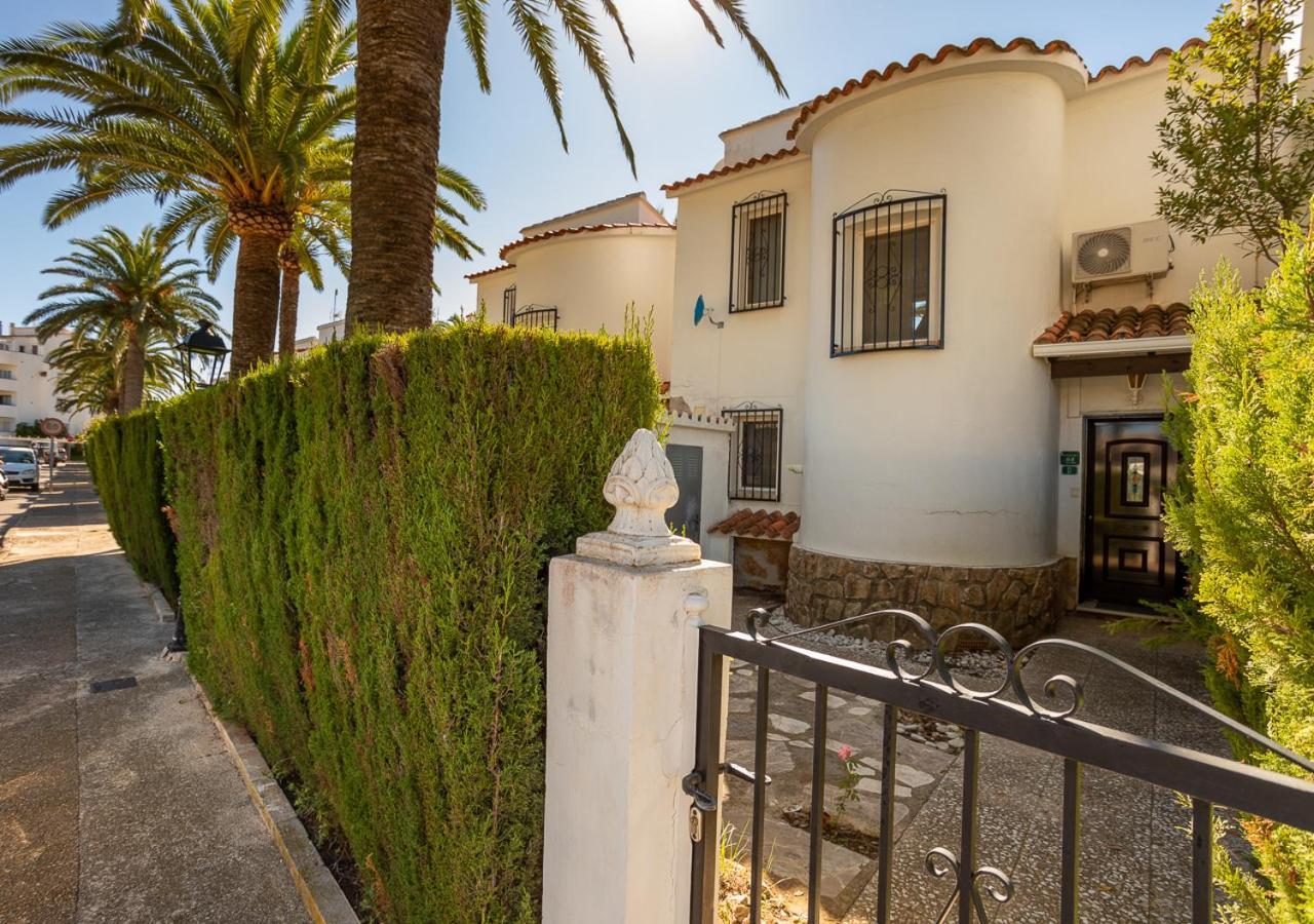 Вилла La Casa De La Playa. Piscina, Wifi Y Terraza. Дения Экстерьер фото